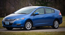 Virginia Tech's Fleet Services is continuing its "Green Fleet" efforts by replacing older models with five new Honda Insights.